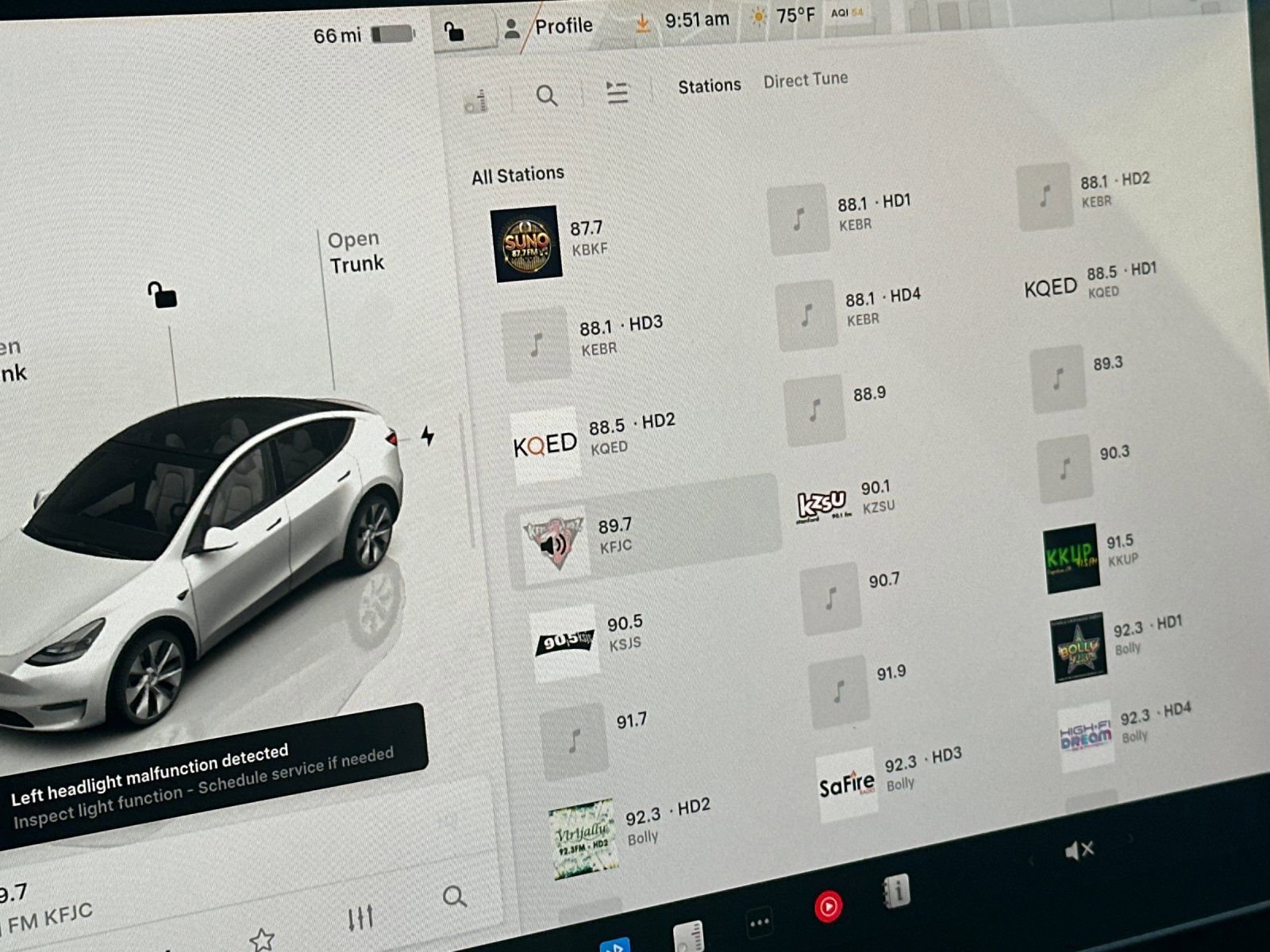 Used 2023 Tesla Model Y Long Range image 18