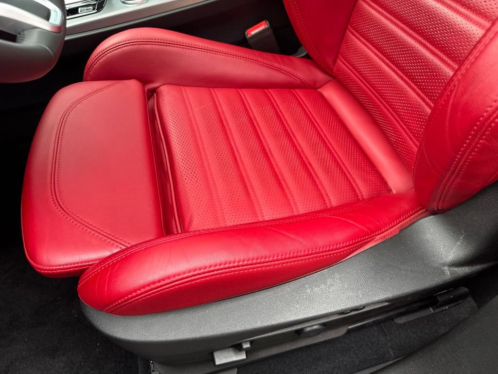 Used 2023 Alfa Romeo Stelvio Veloce AWD/4WD image 31