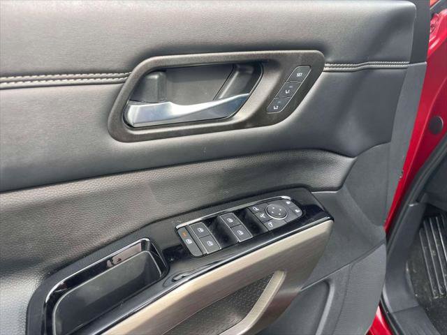 Used 2023 Nissan Pathfinder Platinum image 17