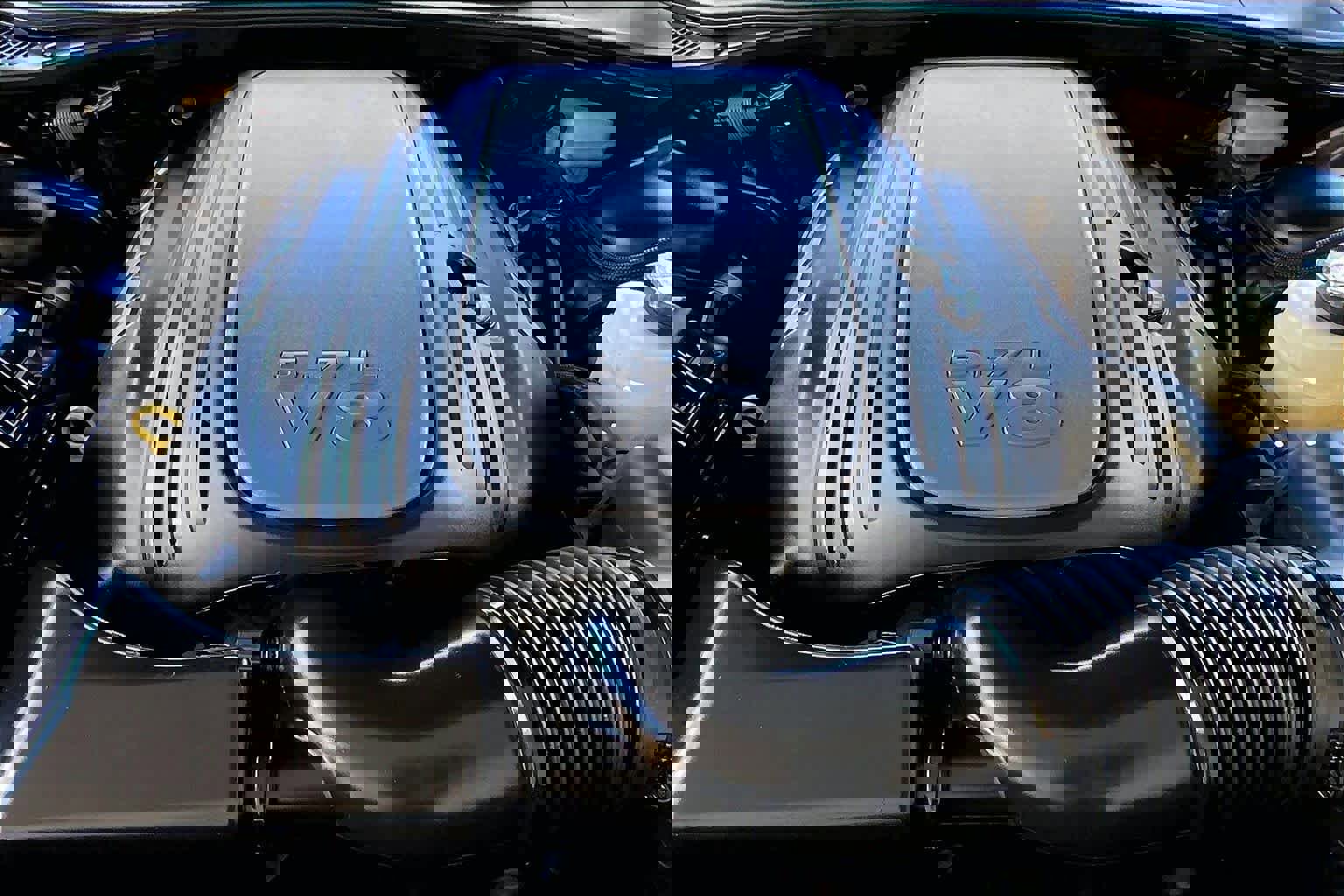 Used 2014 Dodge Challenger R/T image 29