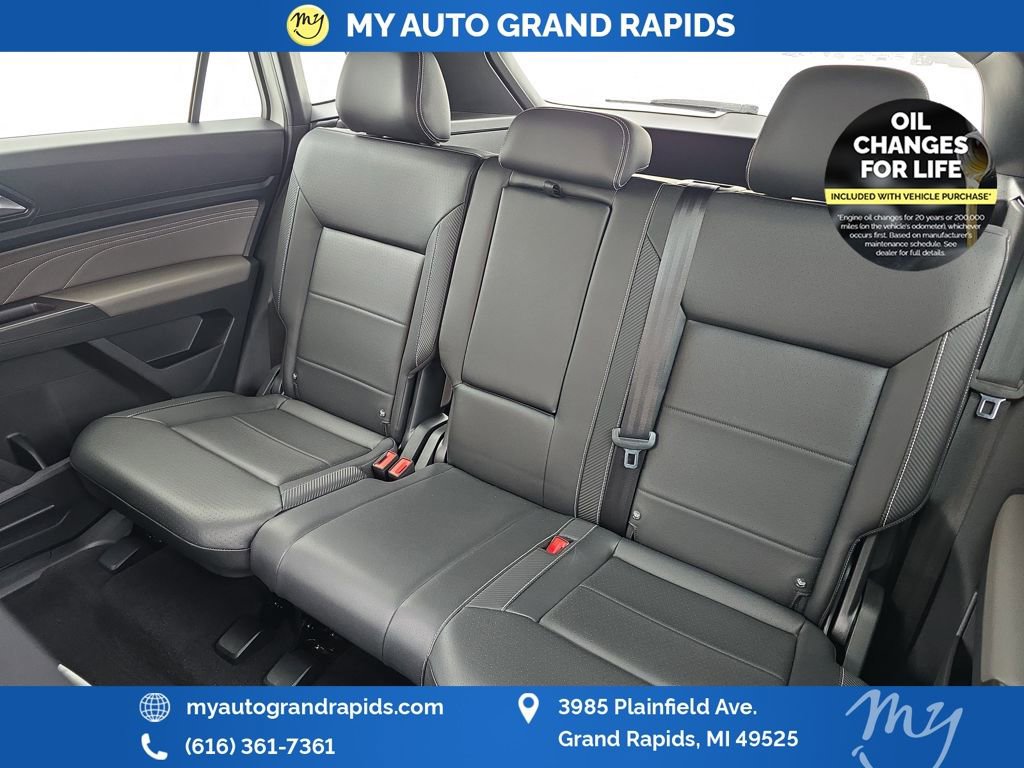 Used 2023 Volkswagen Atlas Cross Sport SE image 27