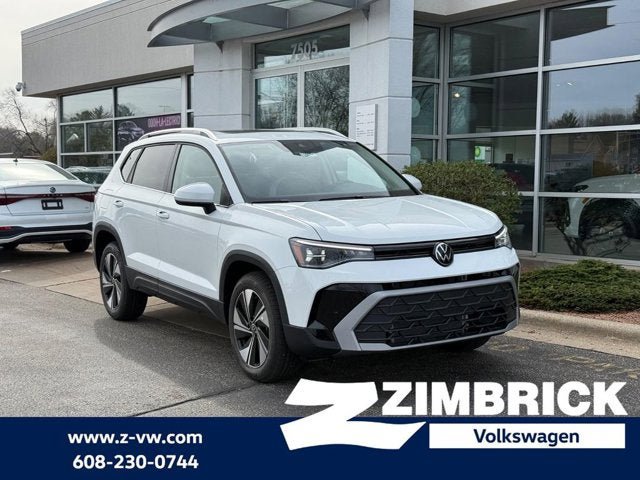 New 2026 Volkswagen Taos SE AWD/4WD image 1