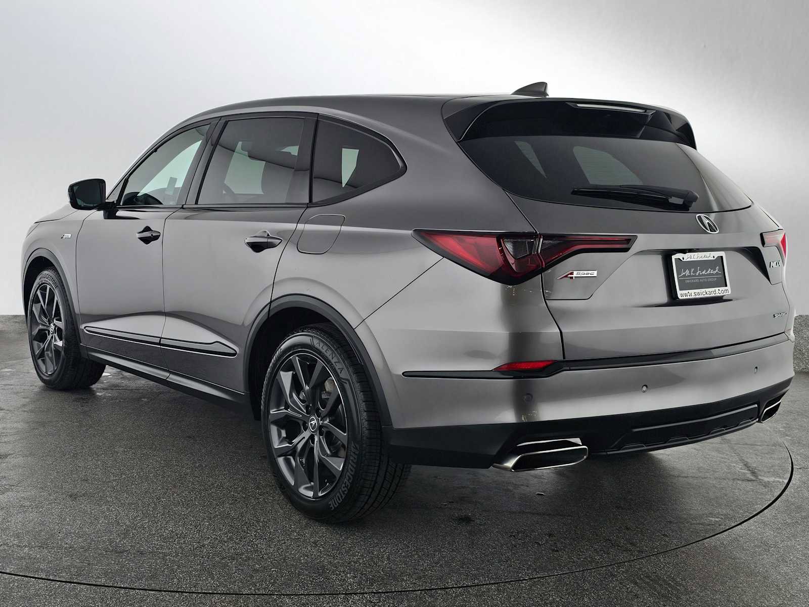 Used 2023 Acura MDX A-Spec AWD/4WD image 5