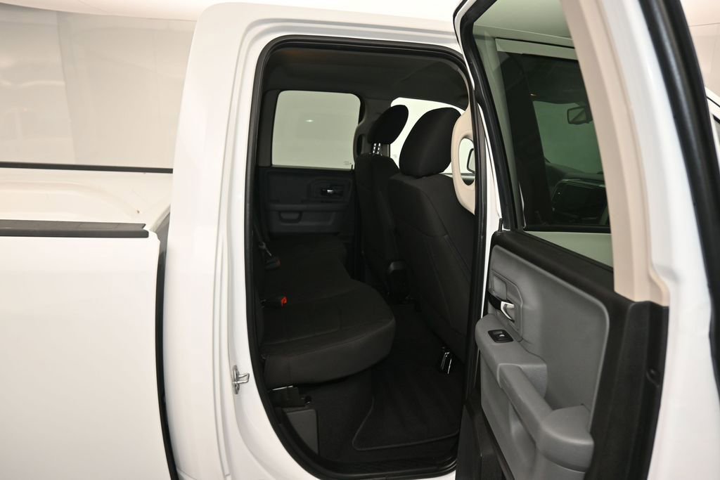 Used 2020 RAM 1500 Classic Warlock w/ Electronics Group AWD/4WD image 36
