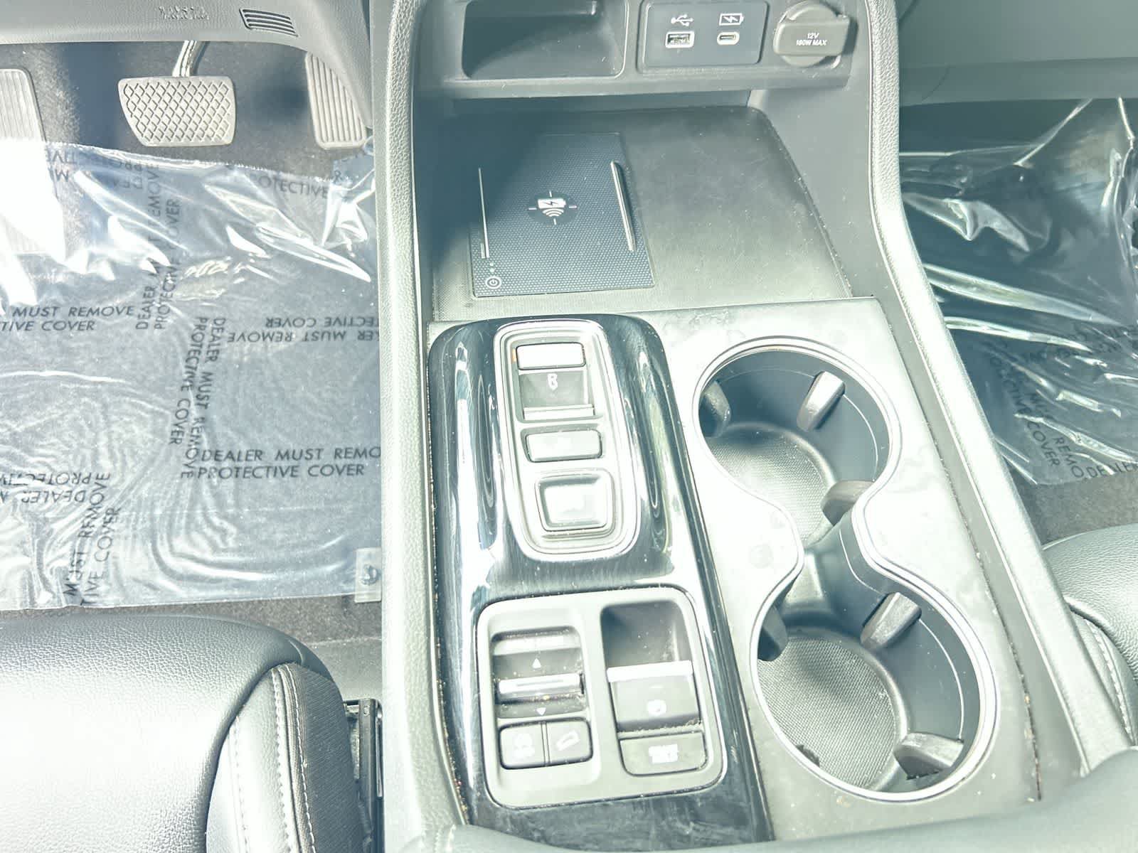 Used 2023 Honda Pilot Touring image 18