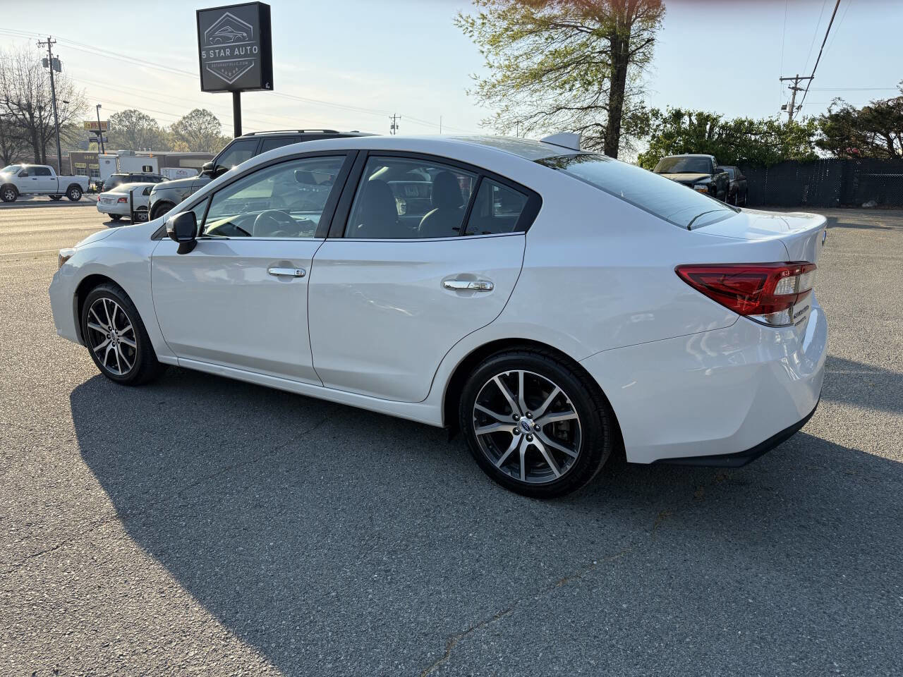 Used 2017 Subaru Impreza 2.0i Limited image 7