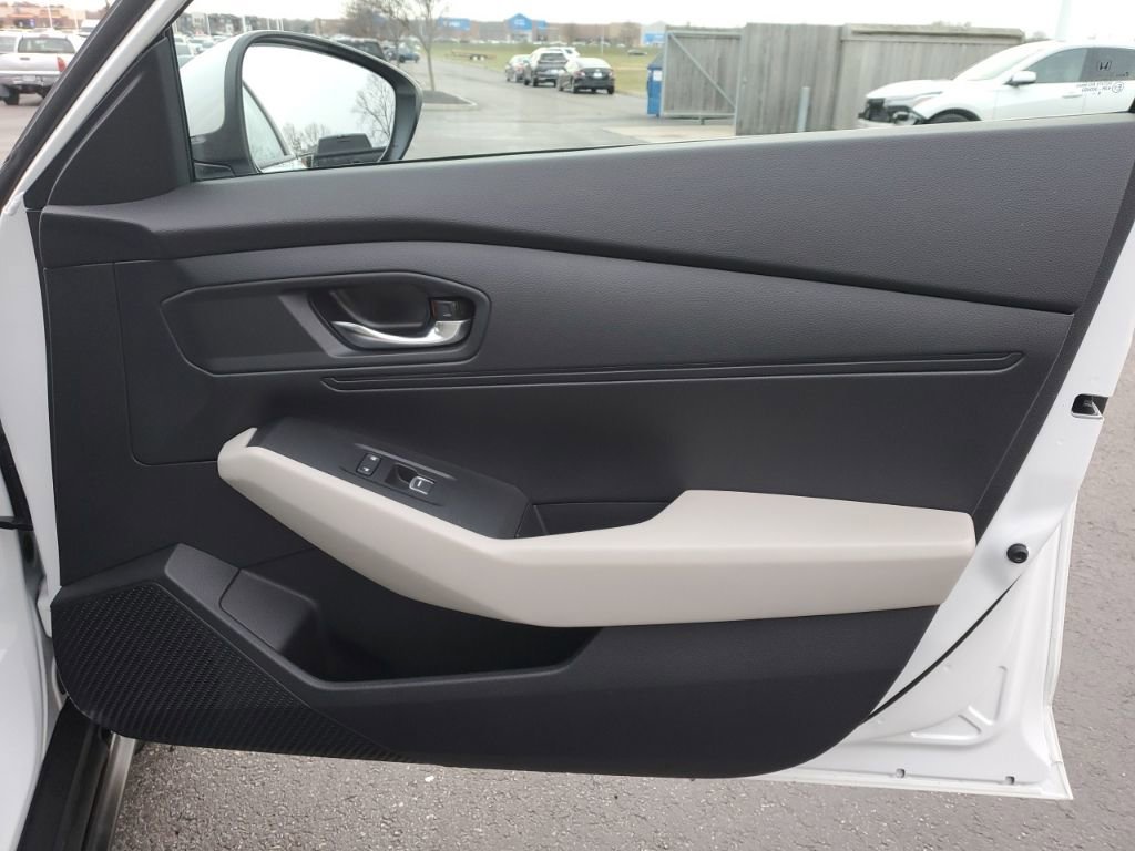 Certified 2023 Honda Accord LX image 36
