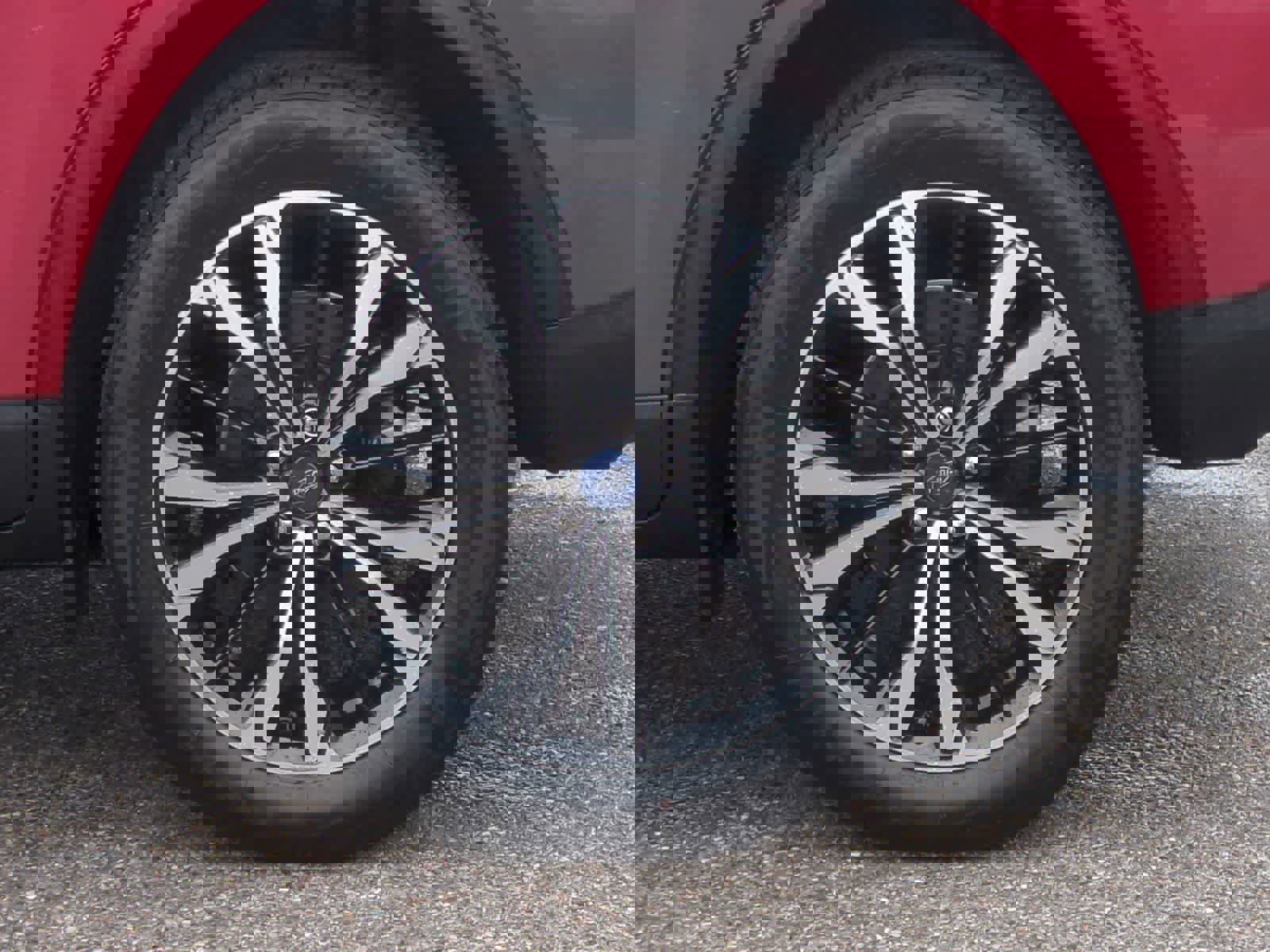 Used 2022 Ford Escape SEL w/ SEL Stealth AWD Package image 14