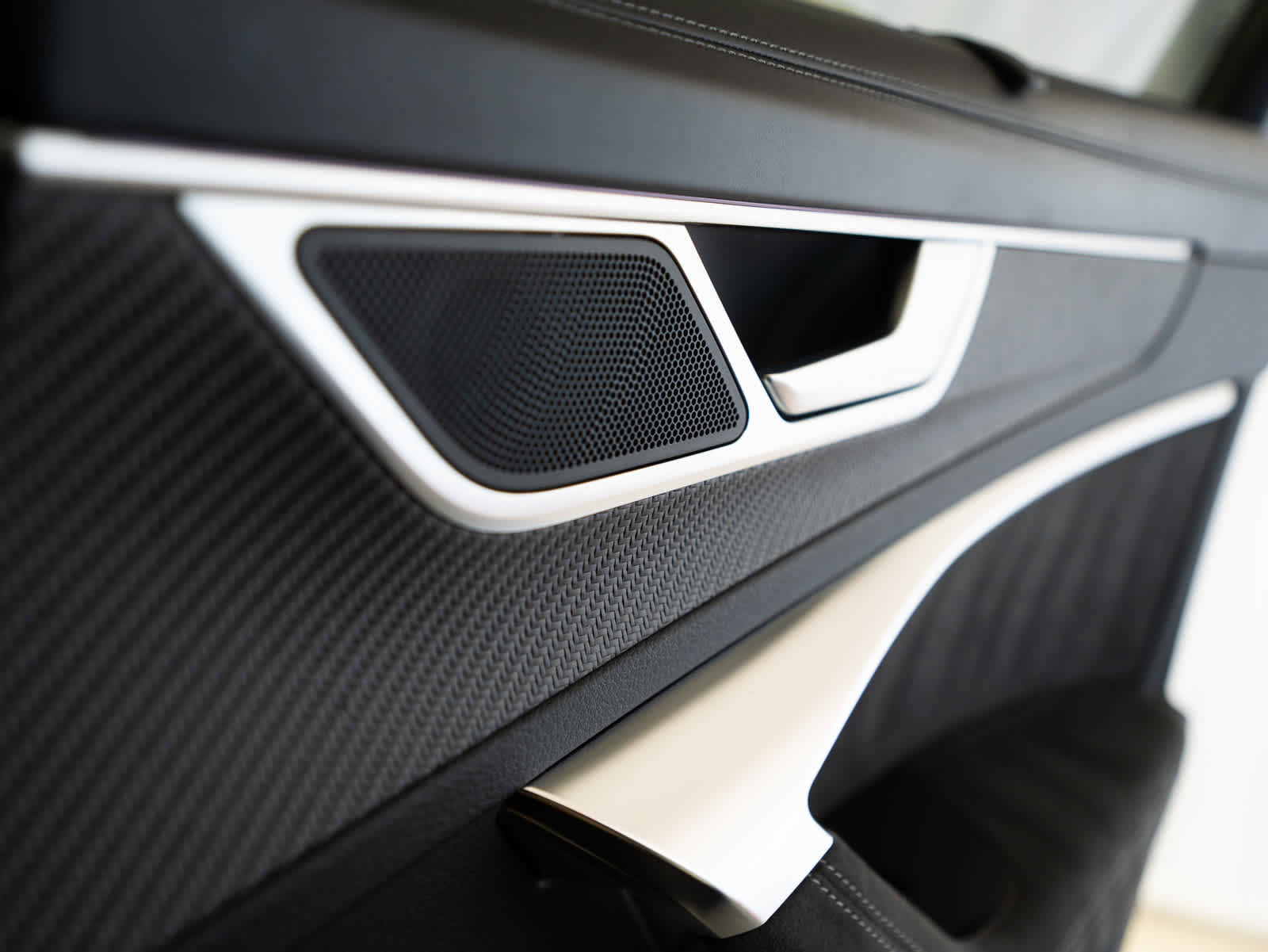 Used 2024 Audi RS 6 performance image 19