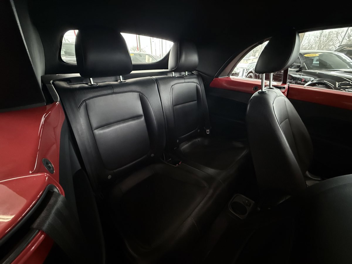 Used 2017 Volkswagen Beetle 1.8T Classic image 27