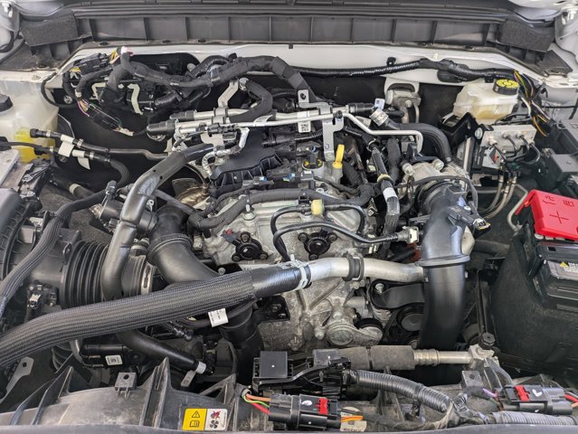 Used 2025 Ford Bronco Outer Banks AWD/4WD image 23