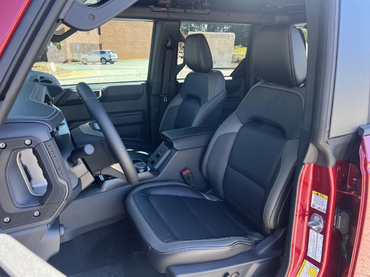 New 2026 Ford Bronco Outer Banks AWD/4WD image 13