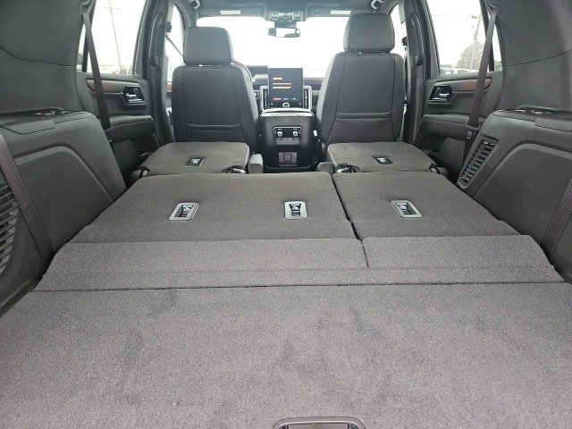 New 2026 GMC Yukon Denali w/ Sun & Power Step Package image 12