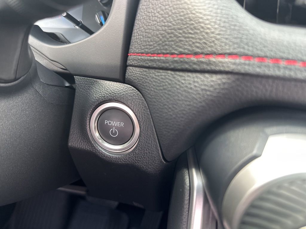 Certified 2025 Toyota RAV4 SE image 19