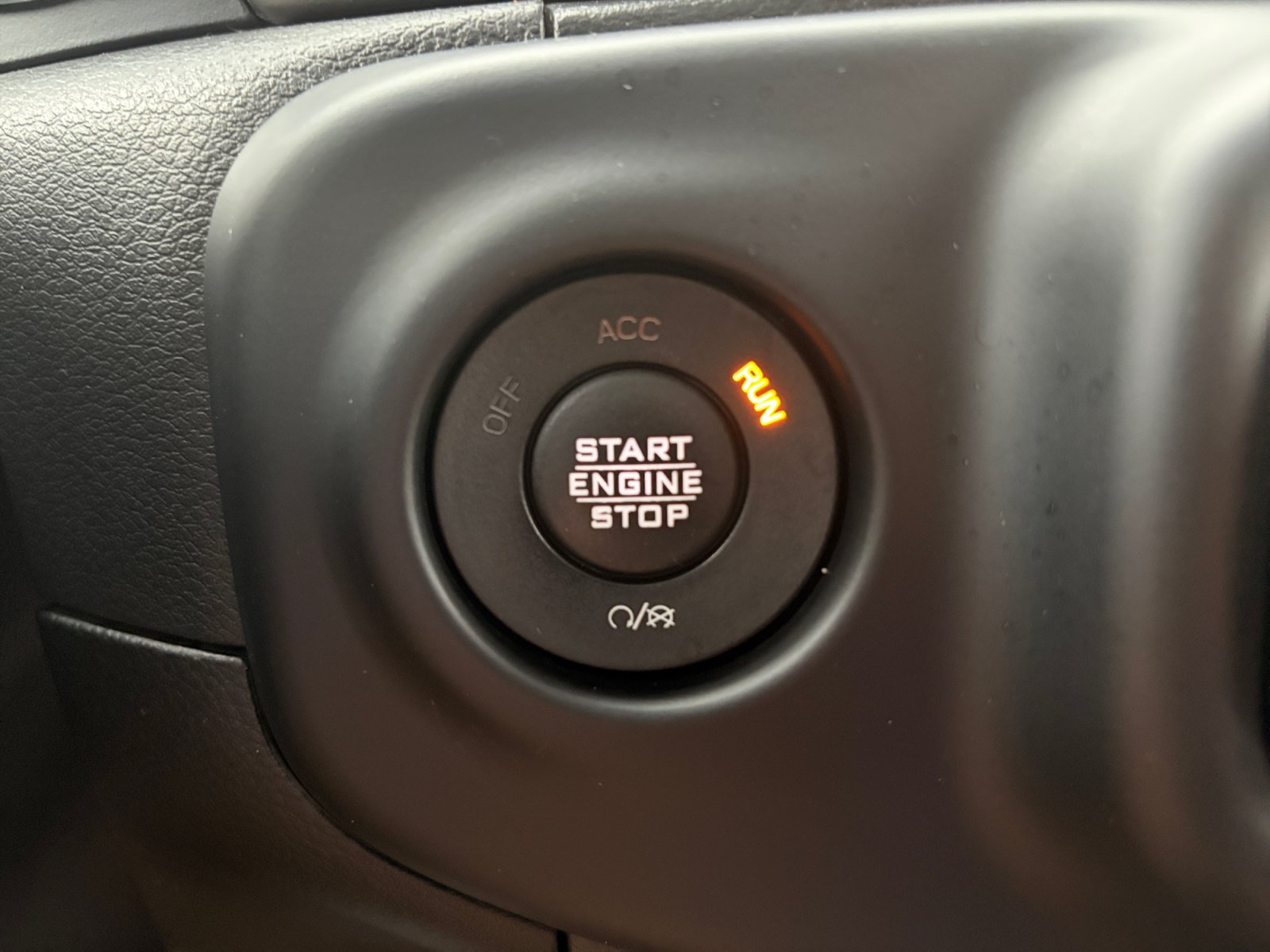 Used 2019 Jeep Wrangler Unlimited Sport S AWD/4WD image 30
