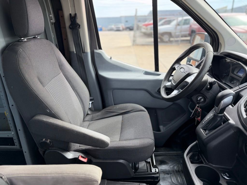 Used 2015 Ford Transit 150 130 Low Roof image 19