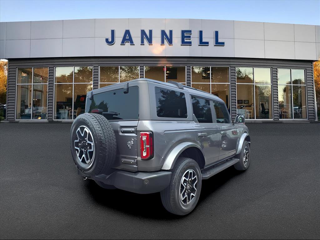 Used 2022 Ford Bronco Outer Banks image 5