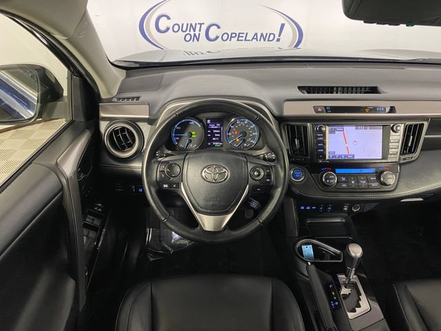Used 2018 Toyota RAV4 Limited w/ Advanced Technology Package AWD/4WD image 17