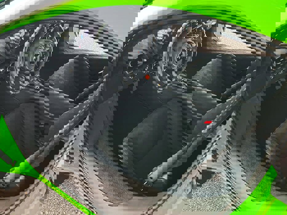 New 2025 McLaren Artura image 10