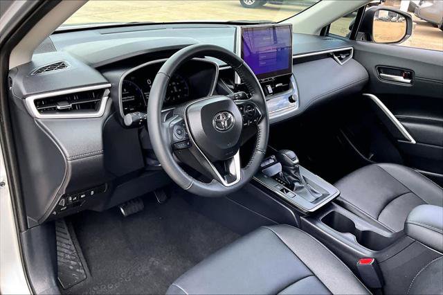 Certified 2026 Toyota Corolla Cross XLE w/ Convenience Package image 18