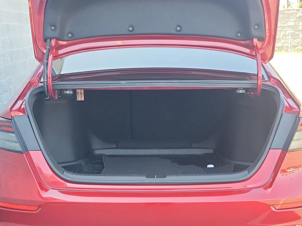 Used 2024 Honda Accord EX image 21