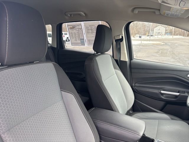 Used 2019 Ford Escape SE image 22