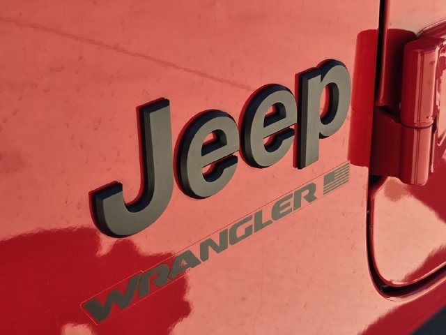 Certified 2026 Jeep Wrangler Unlimited Sahara AWD/4WD image 12