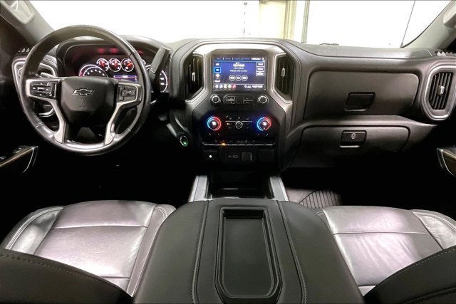 Used 2020 Chevrolet Silverado 1500 LT Trail Boss AWD/4WD image 15