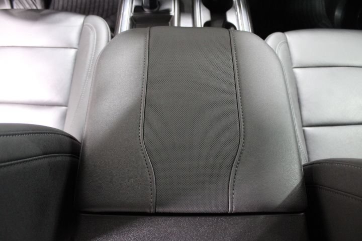Used 2025 Chevrolet Silverado 1500 LTZ AWD/4WD image 34