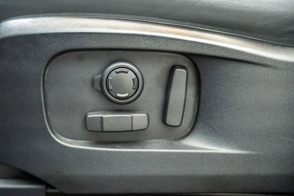 Used 2022 Land Rover Defender 110 X-Dynamic HSE AWD/4WD image 40