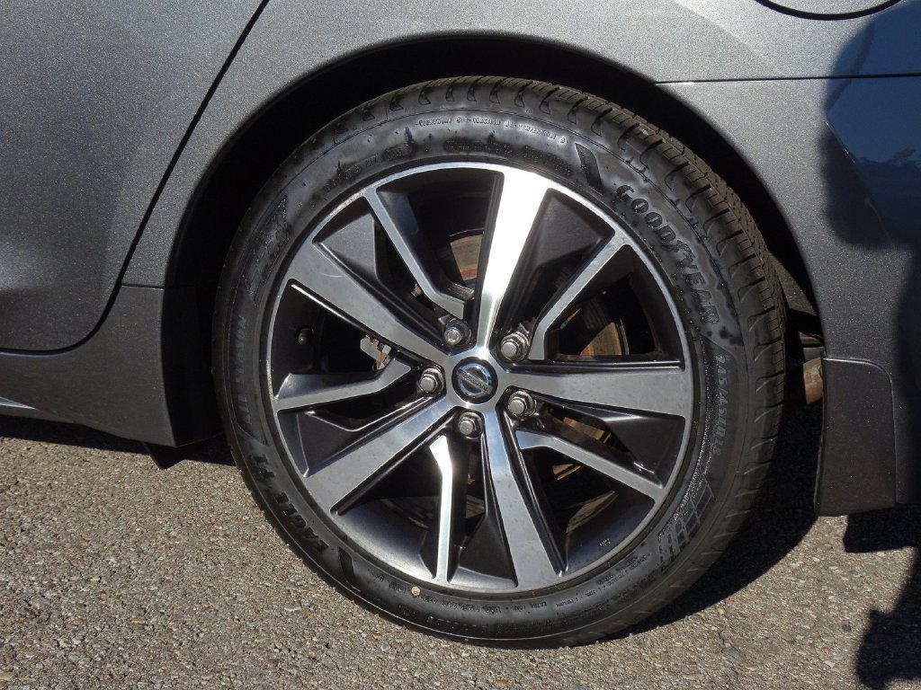 Used 2019 Nissan Maxima 3.5 SL w/ Floor Mat Group FWD image 29