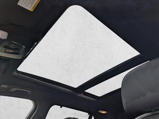 Used 2017 BMW X5 xDrive50i image 16