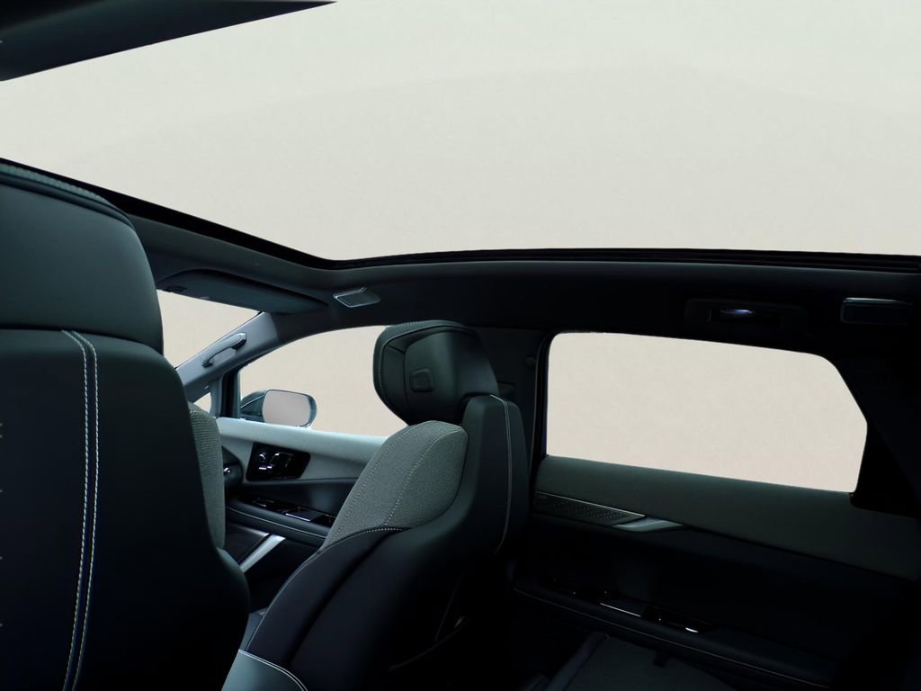 New 2026 Cadillac Optiq Luxury 1 image 9