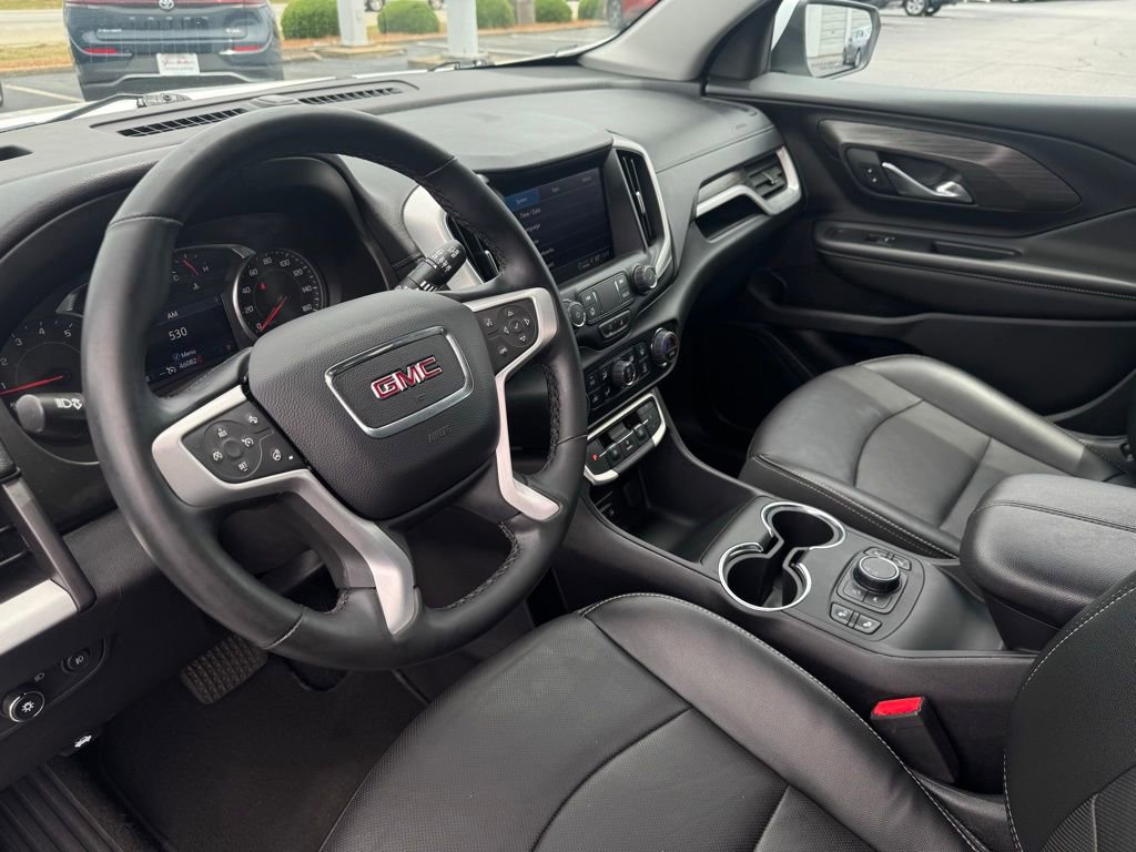Used 2024 GMC Terrain SLT FWD image 16