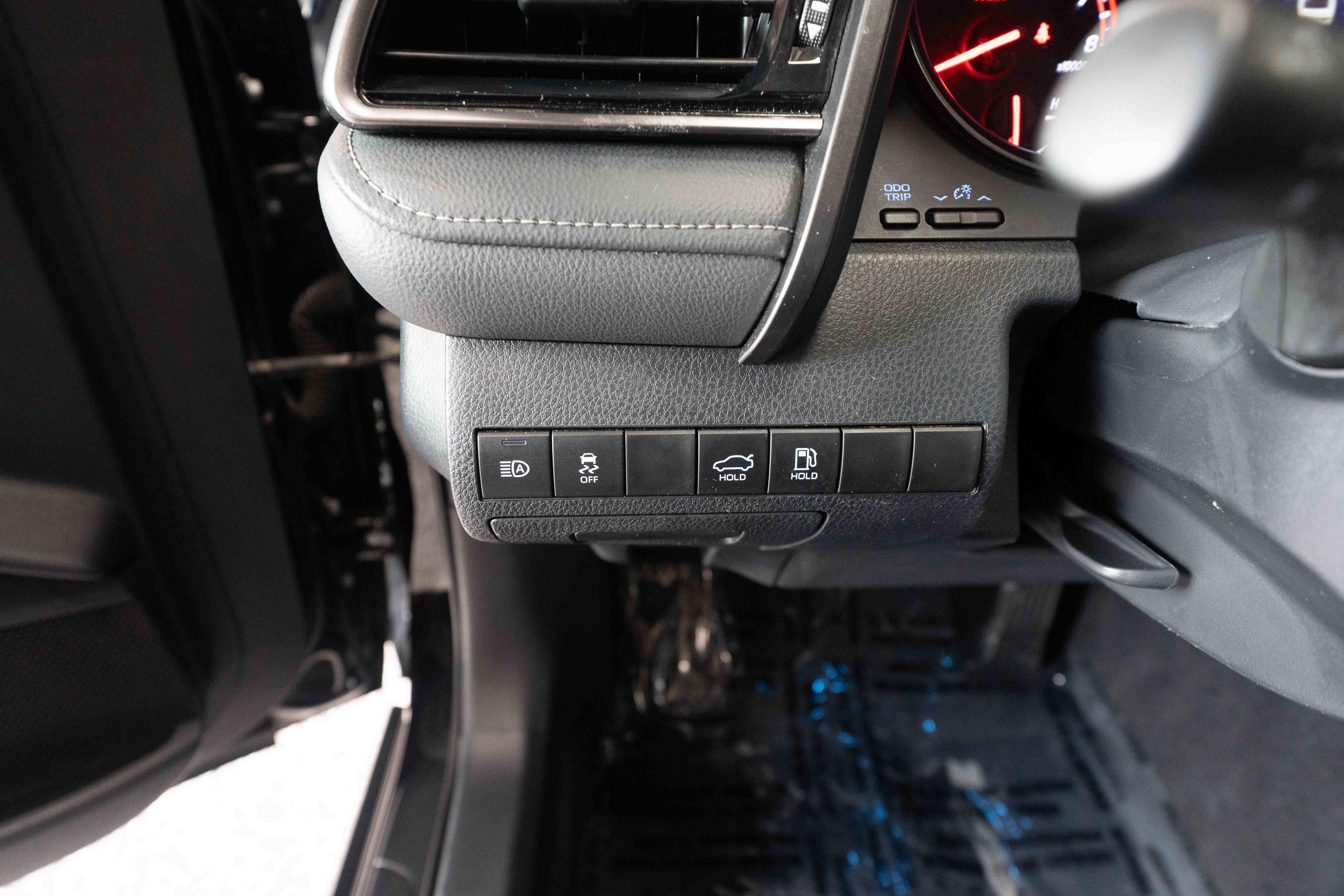 Used 2024 Toyota Camry XSE FWD image 11