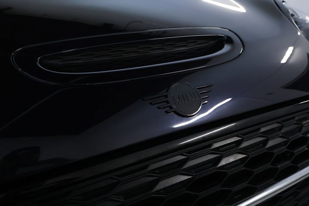 Used 2022 MINI Cooper Clubman S image 9