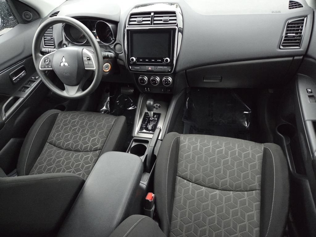 Used 2026 Mitsubishi Outlander Sport ES AWD/4WD image 25