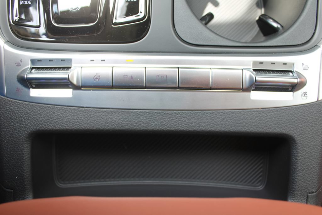New 2026 Kia Carnival SX Prestige FWD image 45