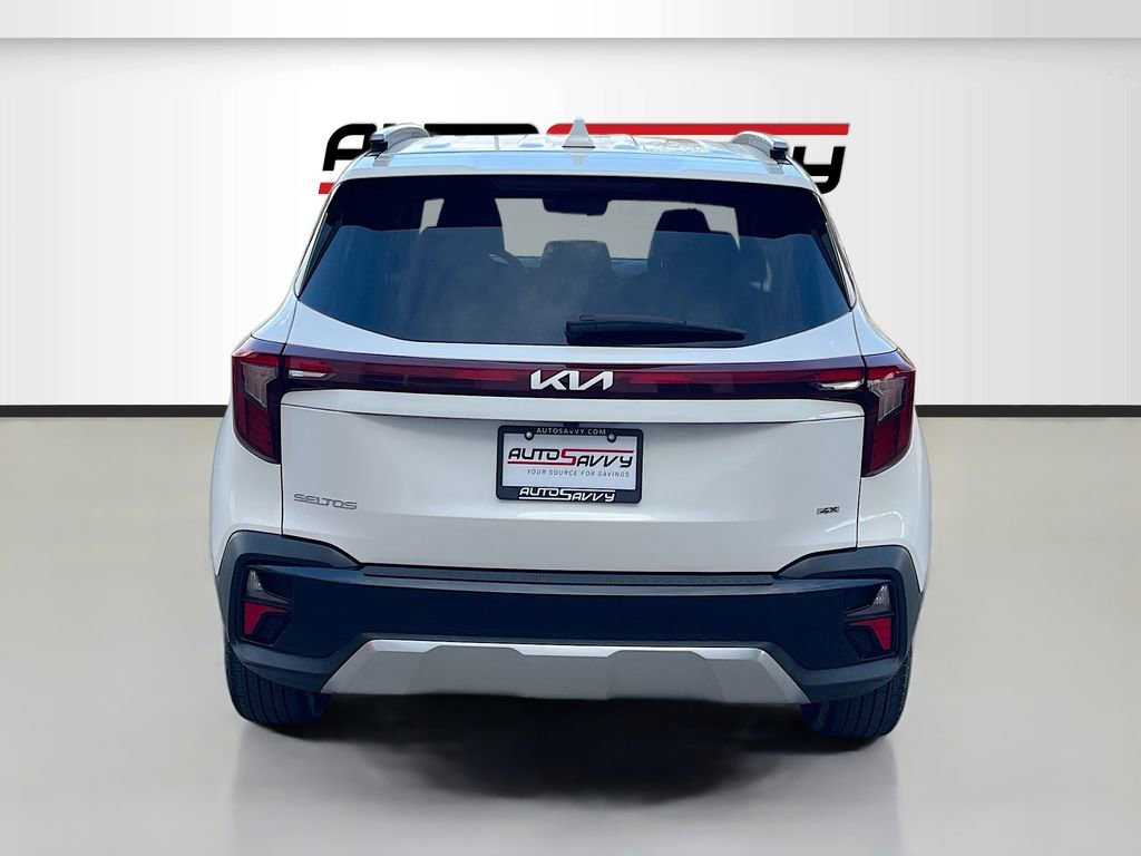 Used 2024 Kia Seltos S image 6