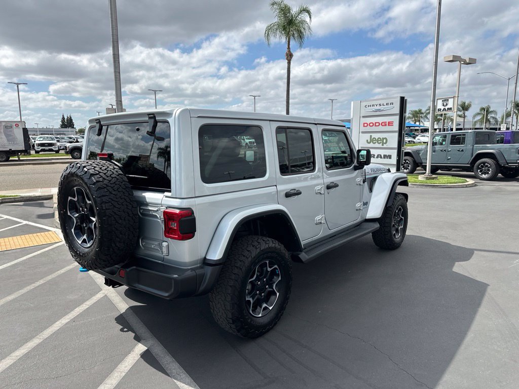 Used 2023 Jeep Wrangler Unlimited Rubicon 4xe AWD/4WD image 7