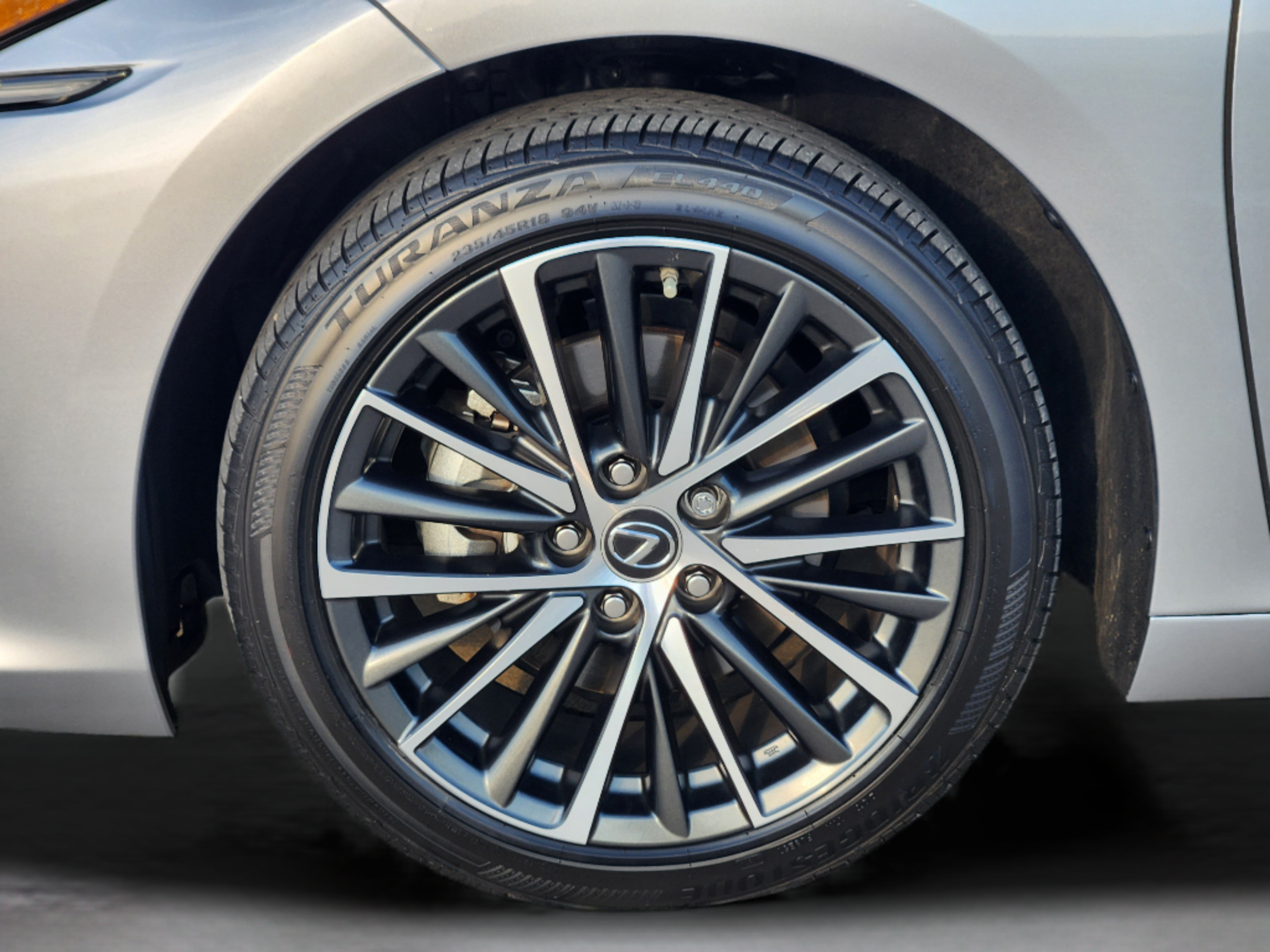 Certified 2025 Lexus ES 350 w/ Premium Package FWD image 36
