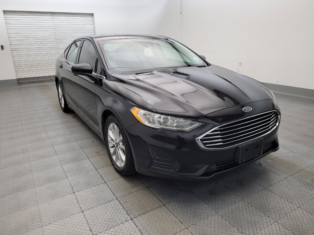 Used 2020 Ford Fusion SE FWD image 13