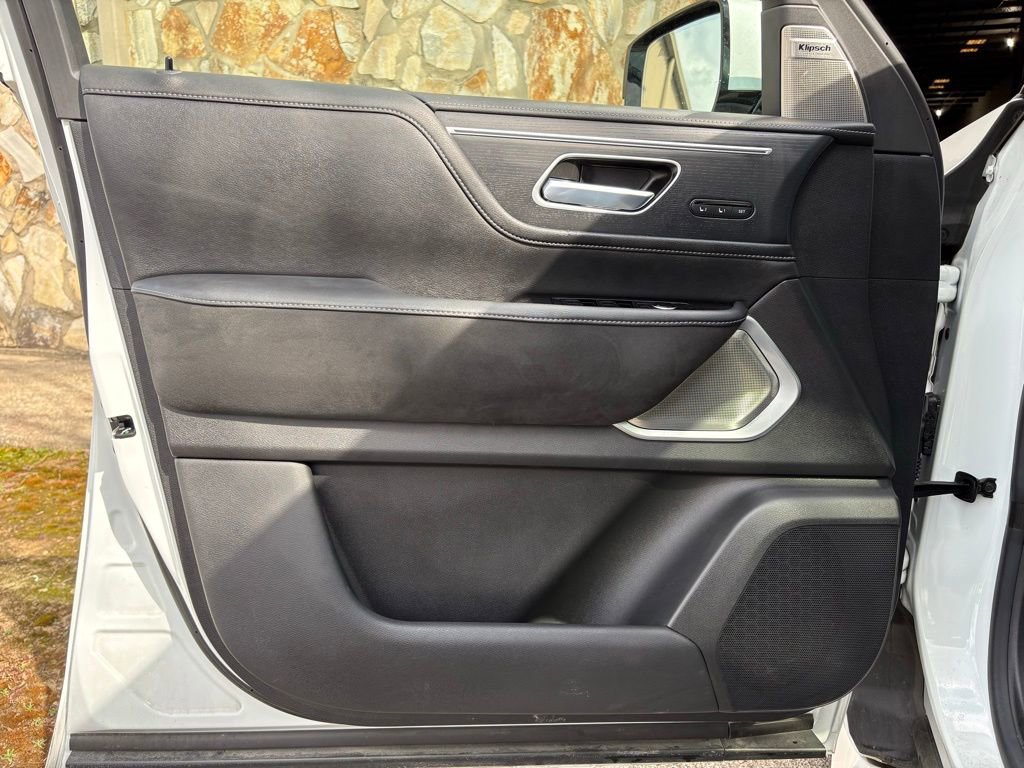 Used 2025 INFINITI QX80 Sensory image 21