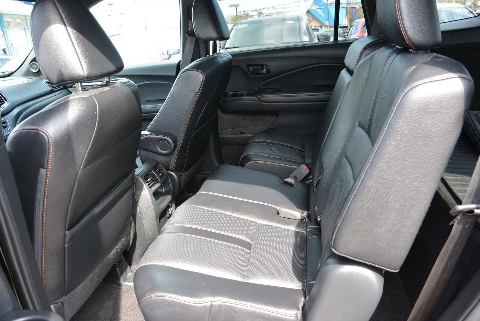 Used 2023 Honda Passport TrailSport image 12