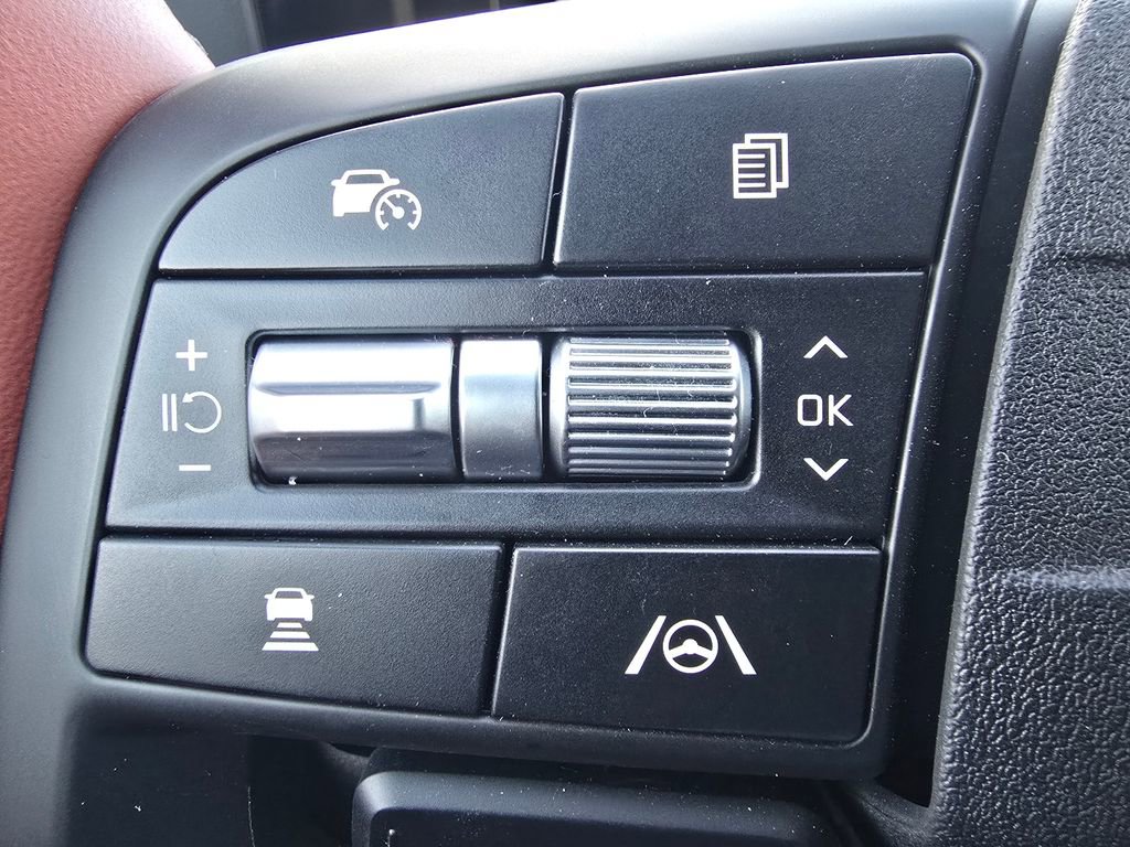 New 2026 Kia Sportage SX image 32