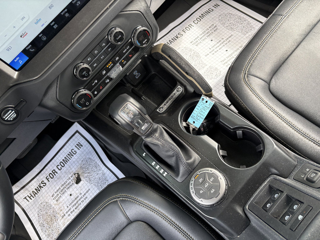 Used 2025 Ford Bronco Badlands AWD/4WD image 27