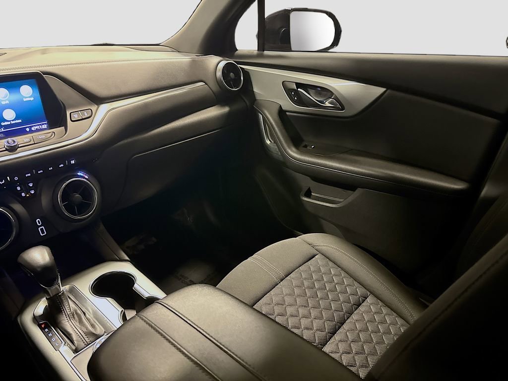 Used 2020 Chevrolet Blazer LT image 25