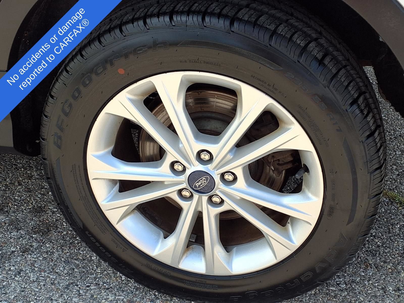 Used 2018 Ford Escape SE w/ SE Sync 3 Package FWD image 9