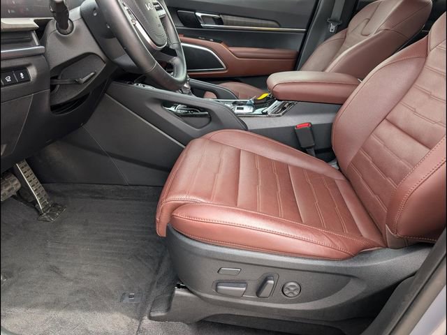 Used 2023 Kia Telluride SX Prestige image 9