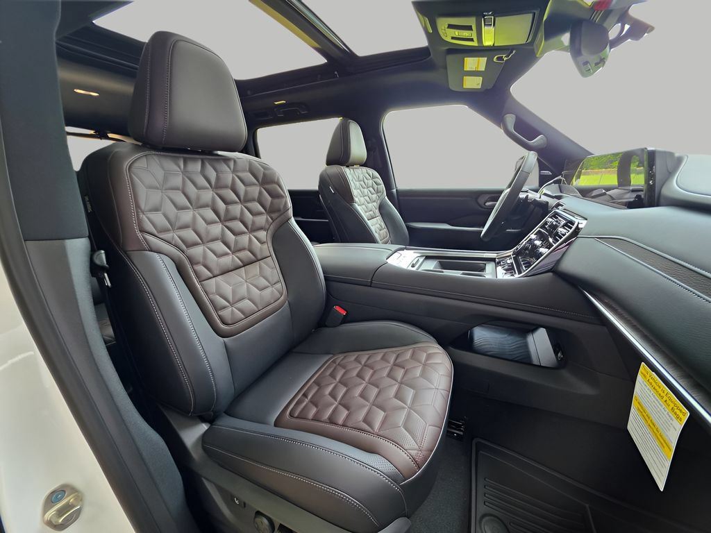 New 2026 Nissan Armada Platinum Reserve AWD/4WD image 16